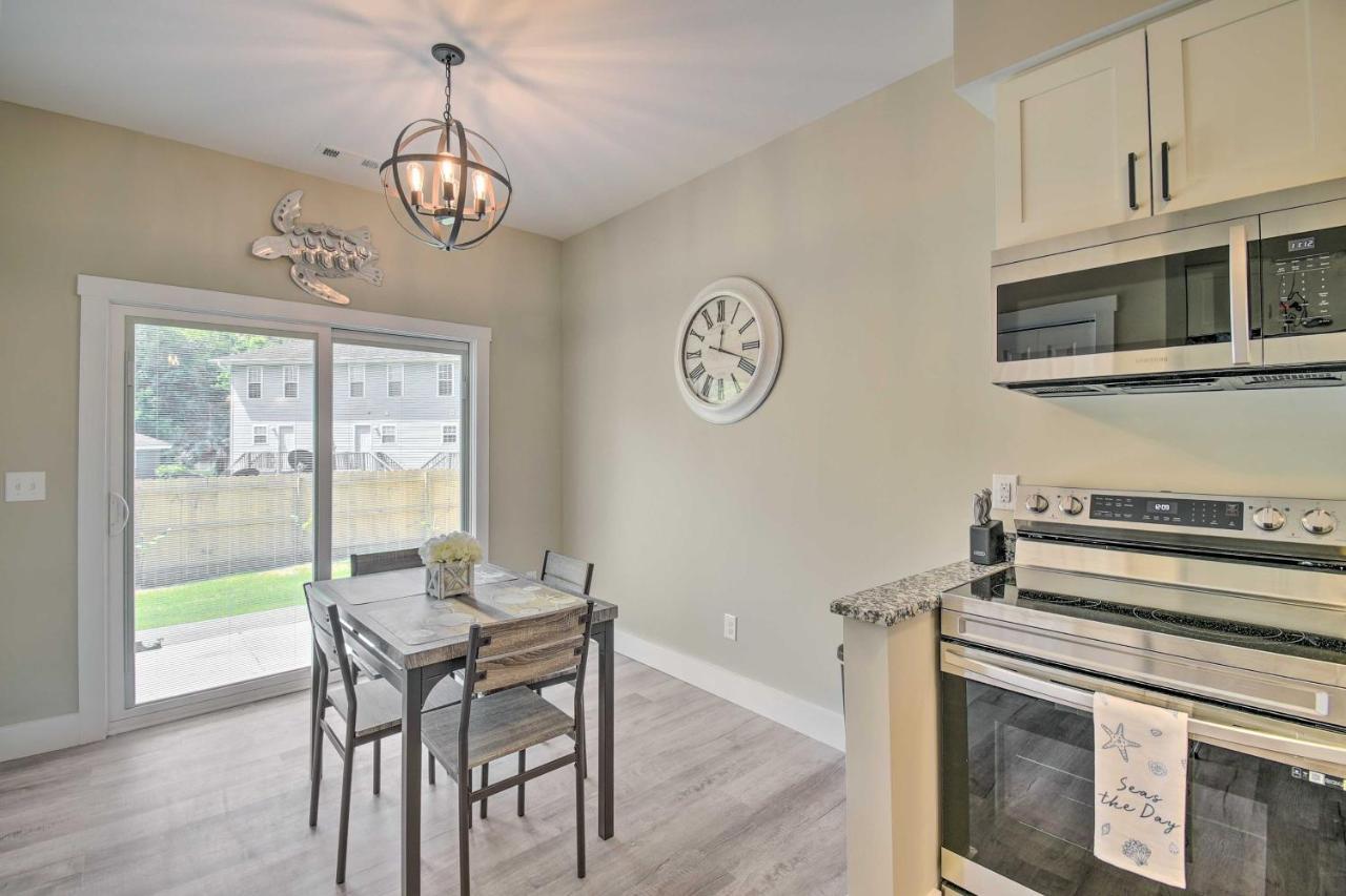 Ocean Isle Beach Home With Shared Lanai And Grill Exterior foto
